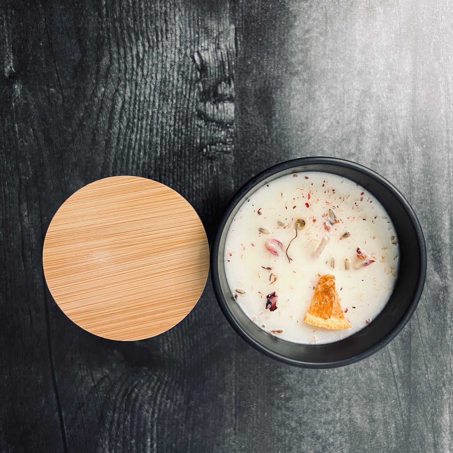 10 oz Soy Candle – Luxury Scented Candle, Handcrafted in Miami, Non-Toxic, and Gift-Ready