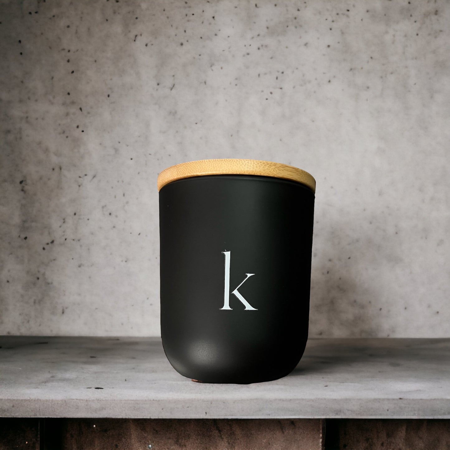 10 oz Soy Candle – Luxury Scented Candle, Handcrafted in Miami, Non-Toxic, and Gift-Ready