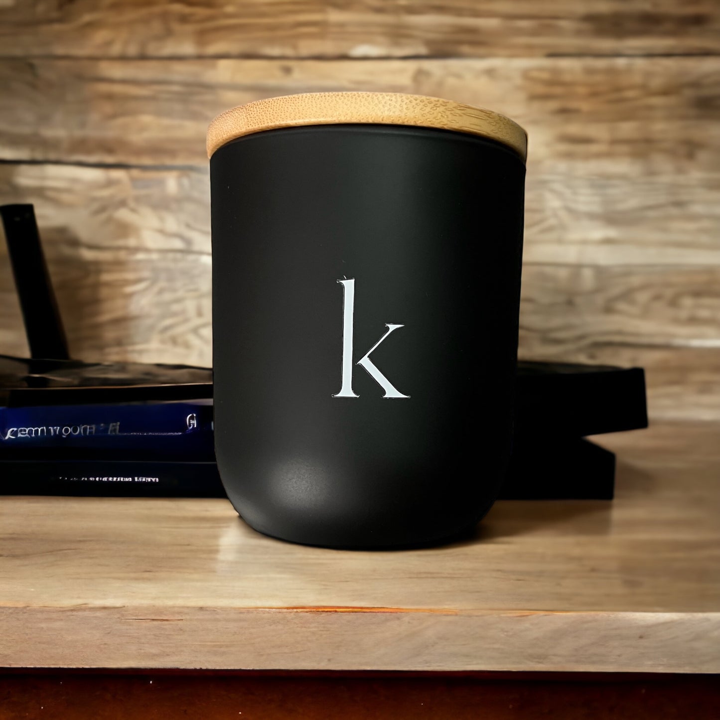10 oz Soy Candle – Luxury Scented Candle, Handcrafted in Miami, Non-Toxic, and Gift-Ready